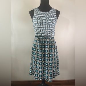 Max Studio geometric print dress- EUC- size xs